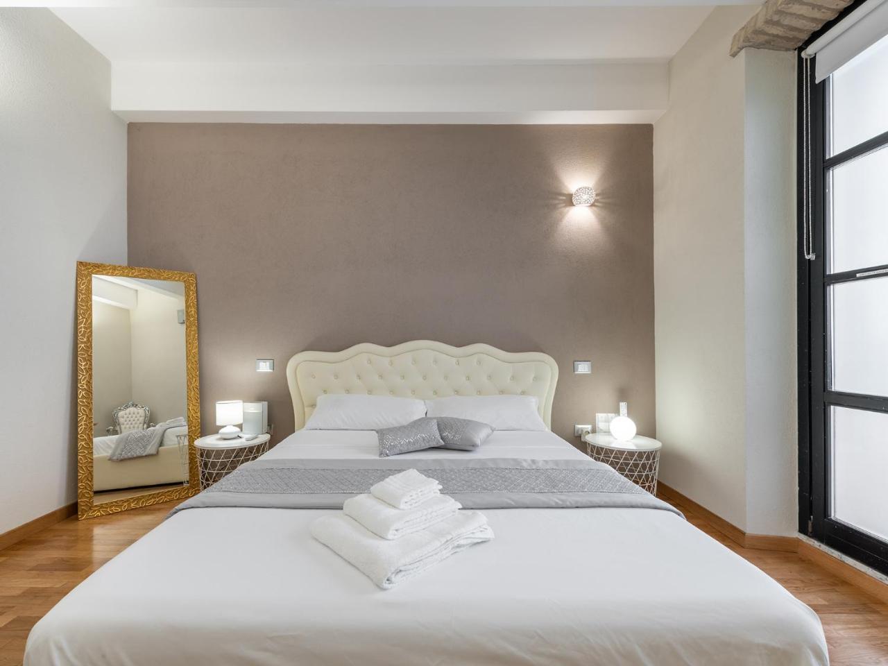 Suite Martini Al Castello Cagliari Exterior photo